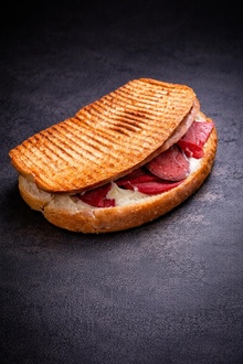 Karışık Ayvalık Tostu görseli