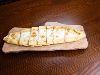 Kaşarlı Pide görseli