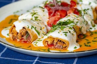 Yoğurtlu Tavuk Döner görseli