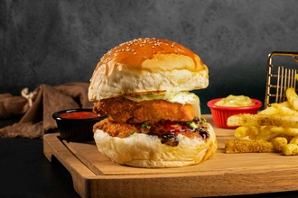 Japanese Superhot Chicken Burger görseli