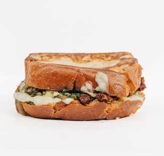 İtalyan Muffuletta görseli