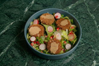Falafel Salata görseli