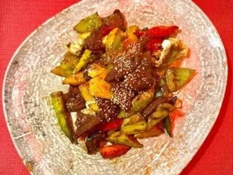 Yeşil Biberli Dana Eti görseli