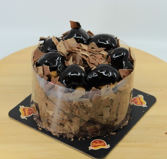 Profiterollü Pasta ( 6-7 Kişilik) görseli