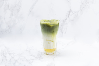 Iced Vanilla Matcha Latte görseli
