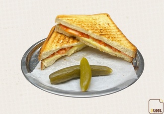 Çift Kaşarlı Domatesli Tost görseli