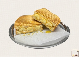 Fıstık Ezmeli Ballı Muzlu Tost Menü görseli