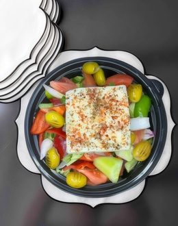 Yunan Salatası görseli