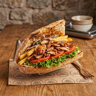Yarım Ekmek Arası Tavuk Döner görseli