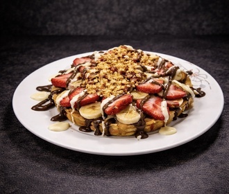 Bol Meyveli Çiçek Waffle görseli