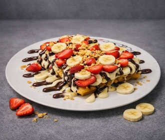 Bol Meyveli Belçika Waffle görseli