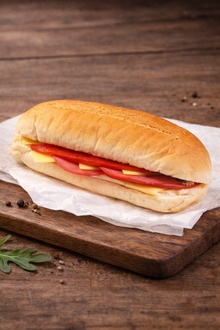 Jambonlu Kaşarlı Sandviç görseli