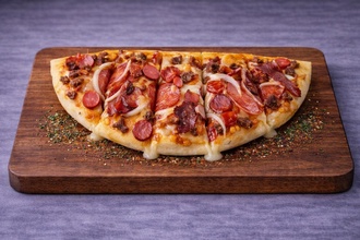 Bol Etli Calzone görseli