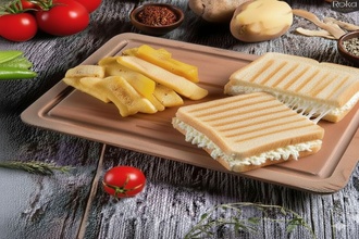 Beyaz Peynirli Tost görseli