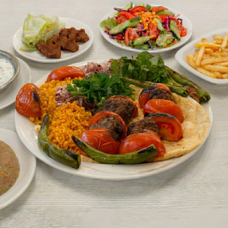Domatesli Kebap görseli