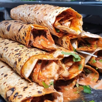 Barbekülü Tavuk Döner görseli