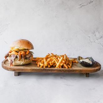 Asado Burger & Patates Kızartması görseli