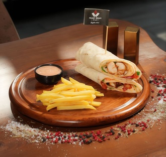 Tavuk Şiş Dürüm & Patates Kızartması görseli