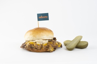 Truffle & Mayo Smash Burger görseli