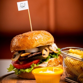 Mushroom Burger görseli