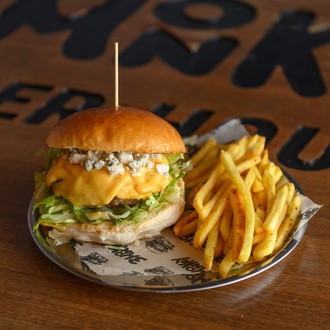 Parmesan Peynirli Burger görseli