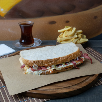Ayvalık Tost görseli