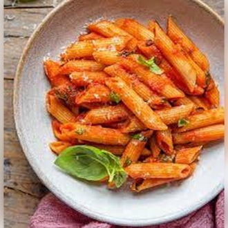 & Napoliten Tavuk Makarna görseli