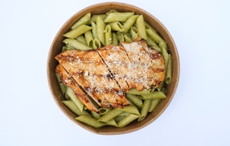 Izgara Tavuklu Pesto Soslu Penne Makarna görseli