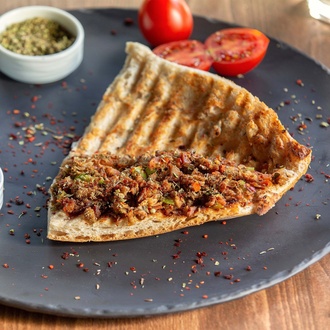 İzmir Kuzu Kokoreç görseli