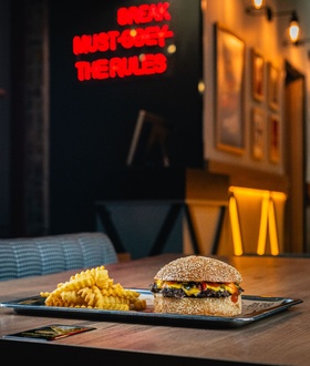 Burningman Burger görseli