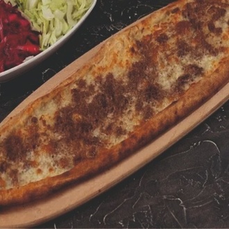 Kaşarlı Yumurtalı Pide görseli