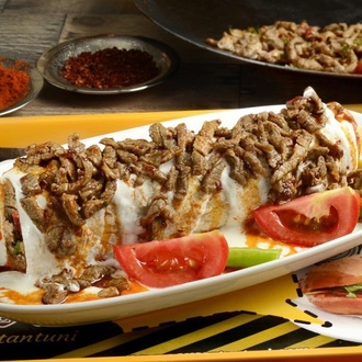 Yoğurtlu Et Tantuni görseli