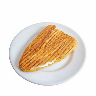 Yarım Ekmek Kaşarlı Tost görseli