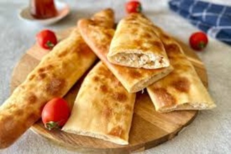 Peynirli Kır Pidesi görseli