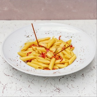 Fesleğenli Kremalı Makarna görseli