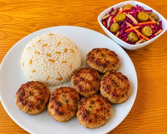Tavuk Köfte Mangalda Pişiyo görseli