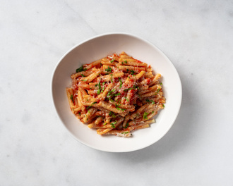 Arrabbiata Soslu Makarna görseli