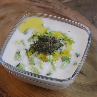 Cacık görseli
