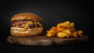 Füme Kaburga Burger (Yeni Lezzet) görseli