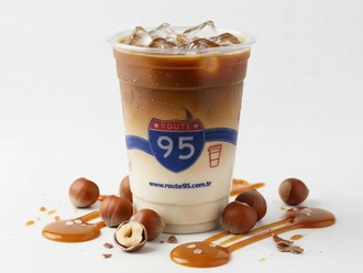 Toffee Nut Iced Latte (14 Oz) görseli
