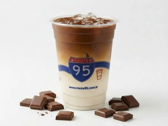 Iced Mocha (14 Oz) görseli
