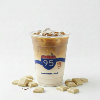 Ice White Mocha (14 Oz) görseli