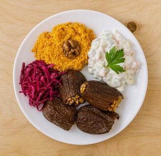 Kuru Dolma Bowl görseli
