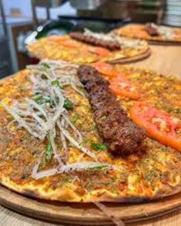 Lahmacun Arası Adana Dürüm görseli