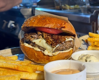 Long Fleshy Burger (300 Gr.) görseli