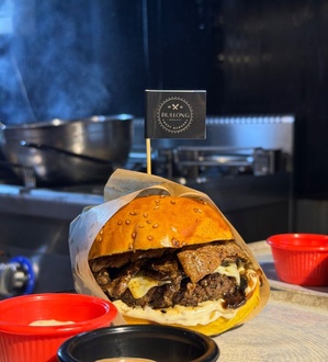 Cream Beef Burger (200 Gr.) görseli