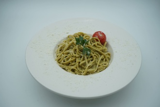 Pesto Soslu Makarna görseli
