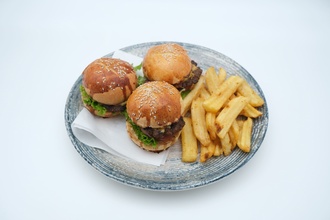 Gala Trio görseli
