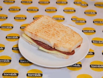 Sucuklu Tost görseli