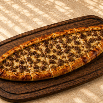 Kavurmalı Pide görseli